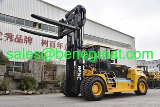 China. Camión elevador diésel FD300 de 178 kW con mástil de 4000 mm proveedor