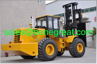 China. 15ton empilhador todo-terreno  Empilhador todo-o-terreno15ton baixo preço proveedor