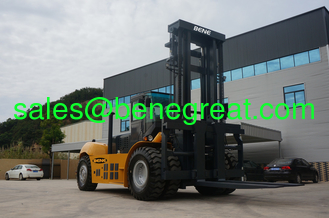 China. Camión de montacargas chino de 35 toneladas CPCD350 VS kalmar 35 toneladas hyster 35 toneladas montacargas diesel proveedor