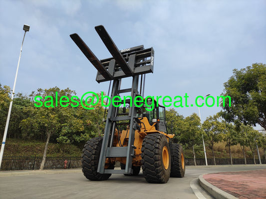Carretilla elevadora articulada BENE de 20 toneladas para terrenos irregulares, carretilla elevadora todoterreno 20T 4X4 con motor diésel Cummins proveedor