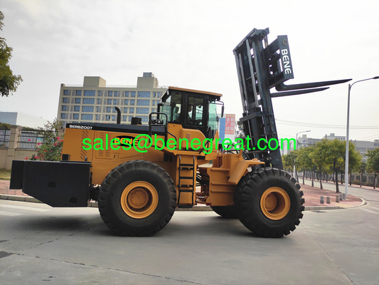 Chinese 15ton 16ton all terrain forklift 16ton 4x4 articulated forklift rough terrain with triplex mast cheap price proveedor