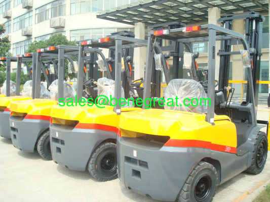 3Camión elevador diésel de 3.0 toneladas con motor Isuzu proveedor