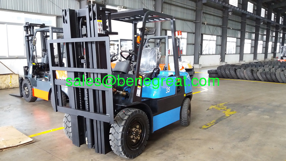 3Camión elevador diésel de 5 toneladas con motor Isuzu, camión elevador de 3,5 toneladas con transmisión hidráulica proveedor