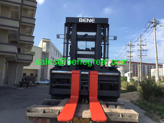 Camión elevador de 35 toneladas FD350 con capacidad de carga de 35000kg Camión elevador de 35 toneladas CPCD350 con transmisión ZF proveedor