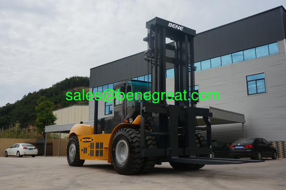 Camión elevador de 35 toneladas BENE FD350 con capacidad de carga de 35000 kg Camión elevador de 35 toneladas CPCD350 con transmisión ZF proveedor