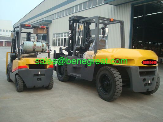 BENEN 10 ton forklift truck VS TCM 10 ton diesel forklift with ISUZU 6BG1 engine proveedor